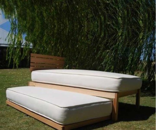 https://organiccotton.net.au/wp-content/uploads/hardwood-bed-base-hawthorn-with-trundle-e1441026107452.jpg